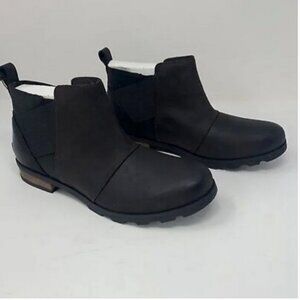 Sorel EMELIE™ III Women's Waterproof Chelsea Bootie size 8
